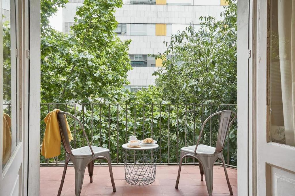 Magnificent 4 Bedroom Apartment In Eixample Barcelona Eksteriør bilde