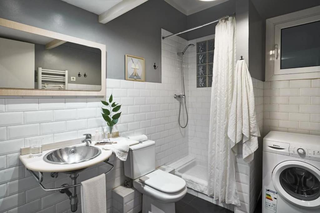 Magnificent 4 Bedroom Apartment In Eixample Barcelona Eksteriør bilde